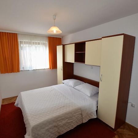 קריקווניצה Apartments Dobranic מראה חיצוני תמונה