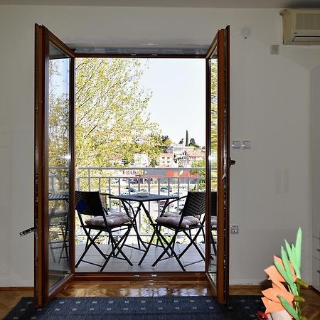 קריקווניצה Apartments Dobranic מראה חיצוני תמונה