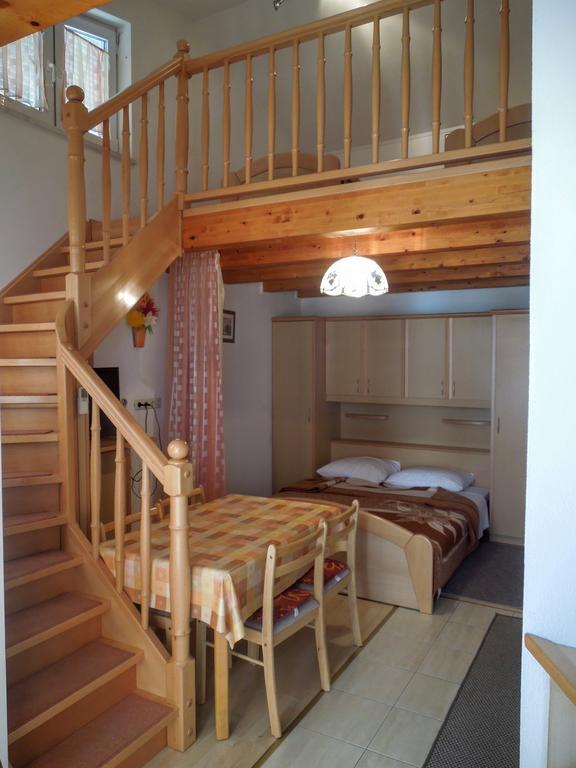 קריקווניצה Apartments Dobranic מראה חיצוני תמונה