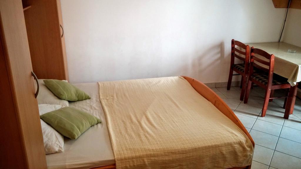 קריקווניצה Apartments Dobranic מראה חיצוני תמונה