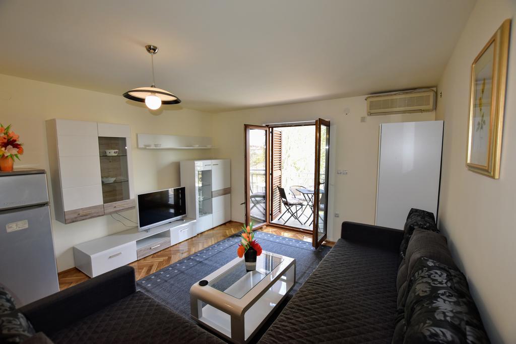 קריקווניצה Apartments Dobranic מראה חיצוני תמונה