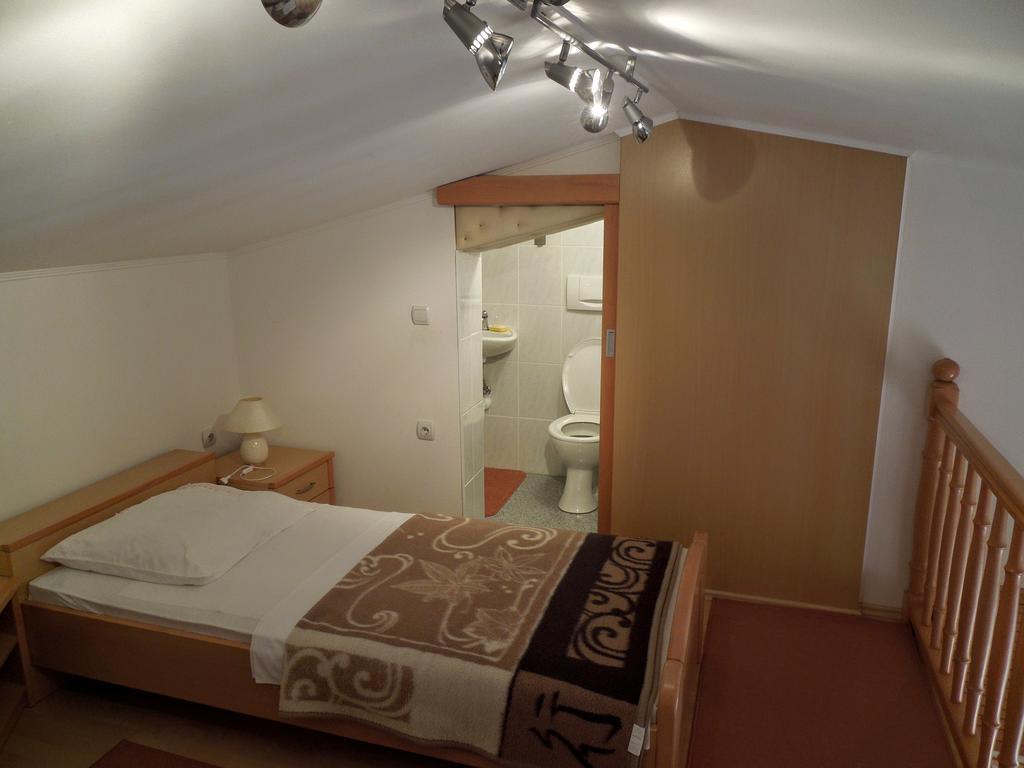 קריקווניצה Apartments Dobranic מראה חיצוני תמונה
